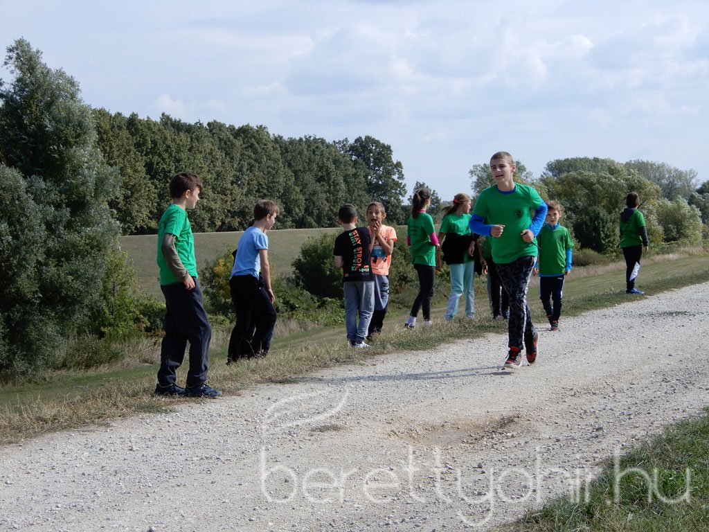 Mezei futóbajnokság Berettyóújfaluban 28